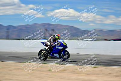 media/Mar-25-2024-Moto Forza (Mon) [[8d4319bd68]]/2-Advanced Group/Session 4 Front Straight Speed Pans/